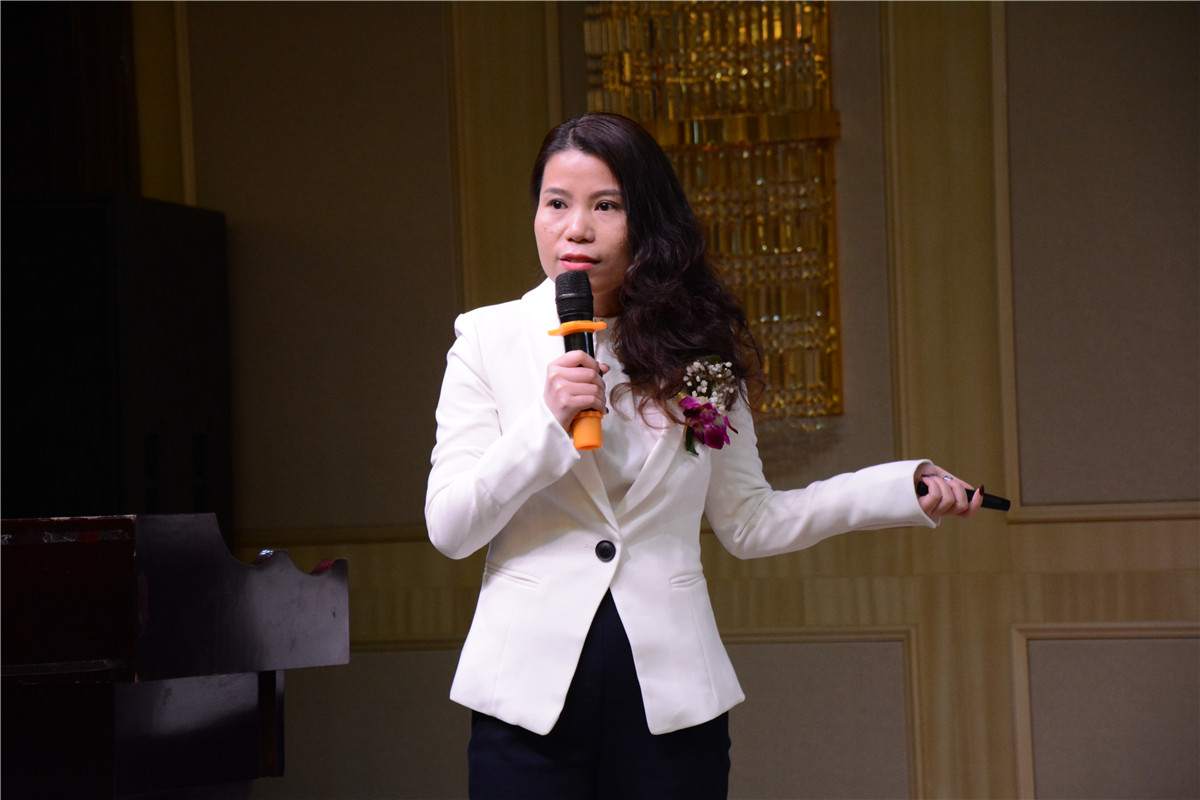 廣州路虎交通設(shè)施總經(jīng)理 廣州路虎交通設(shè)施總經(jīng)理