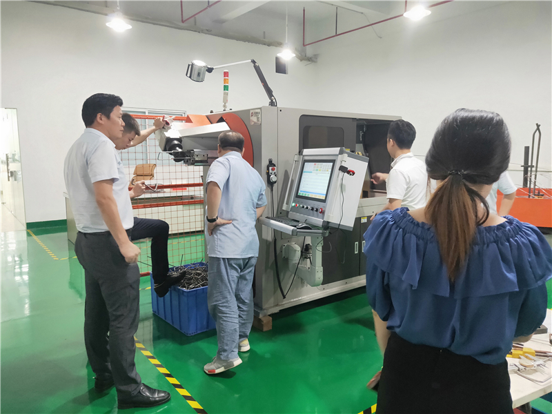 貝朗自動(dòng)化設(shè)備客戶參觀現(xiàn)場(chǎng)