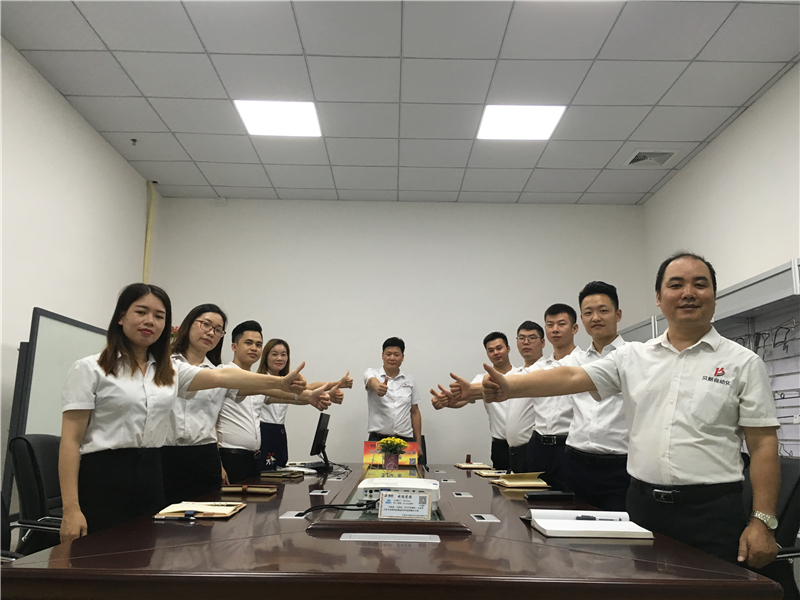 貝朗鋼絲自動成型機著裝、工作的要求是什么？