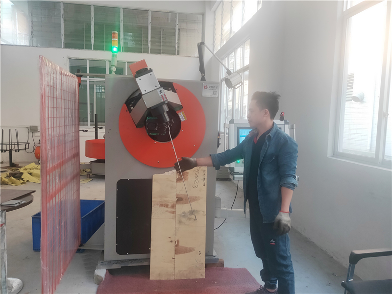 貝朗技術生產(chǎn)衛(wèi)浴掛件現(xiàn)場